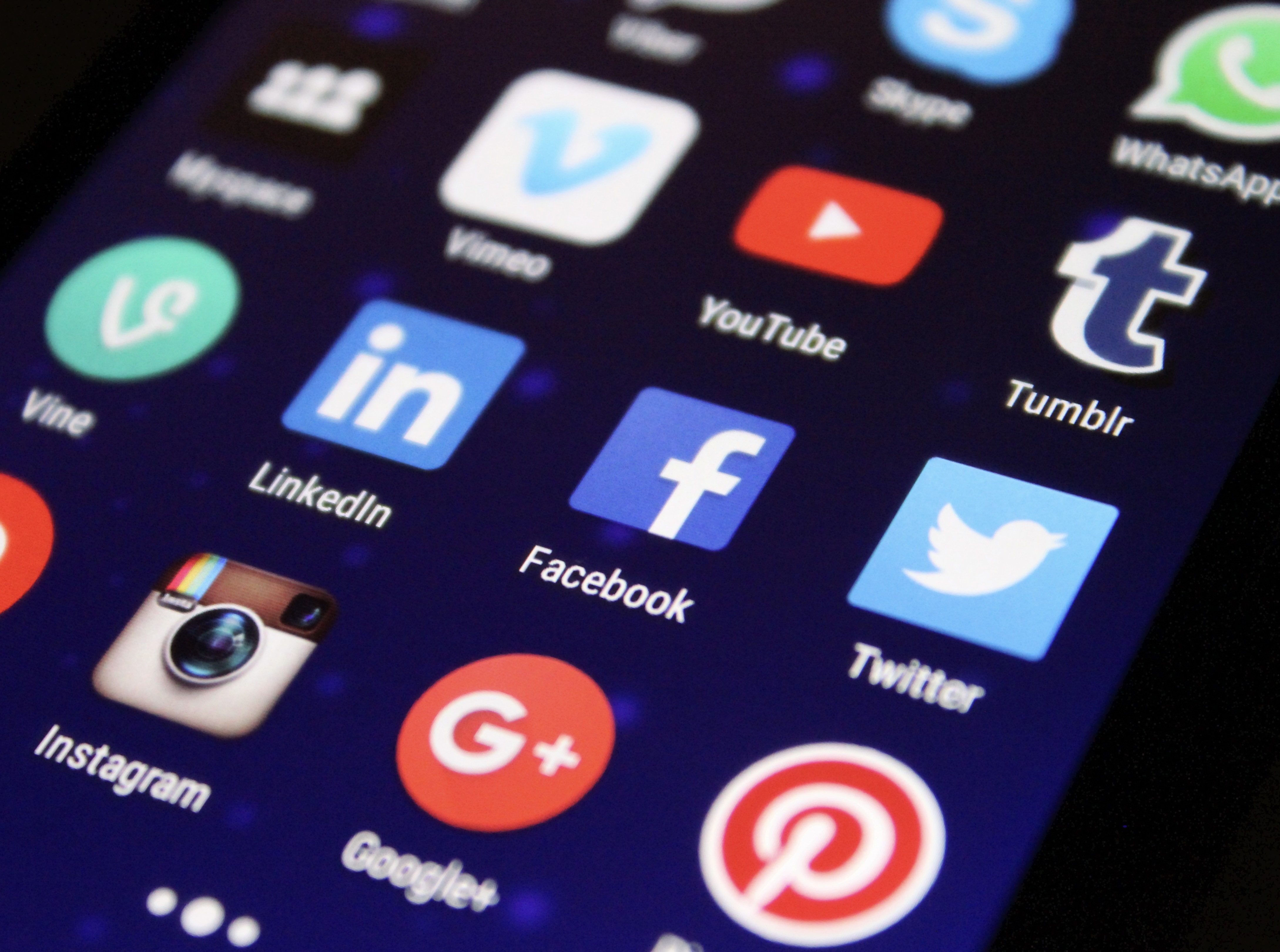 On the 'overwhelming evidence' for social media destroying kids' brains
